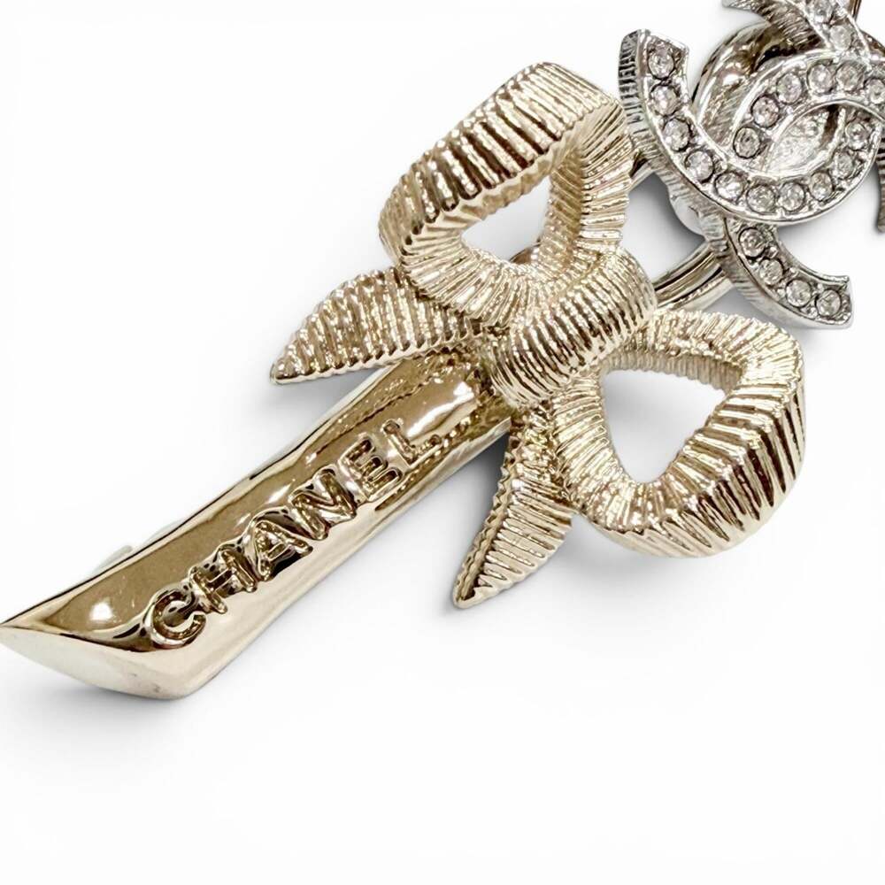 Chanel Cc Logo Heart Brooch Metal #266450C13B - Picture 5 of 8